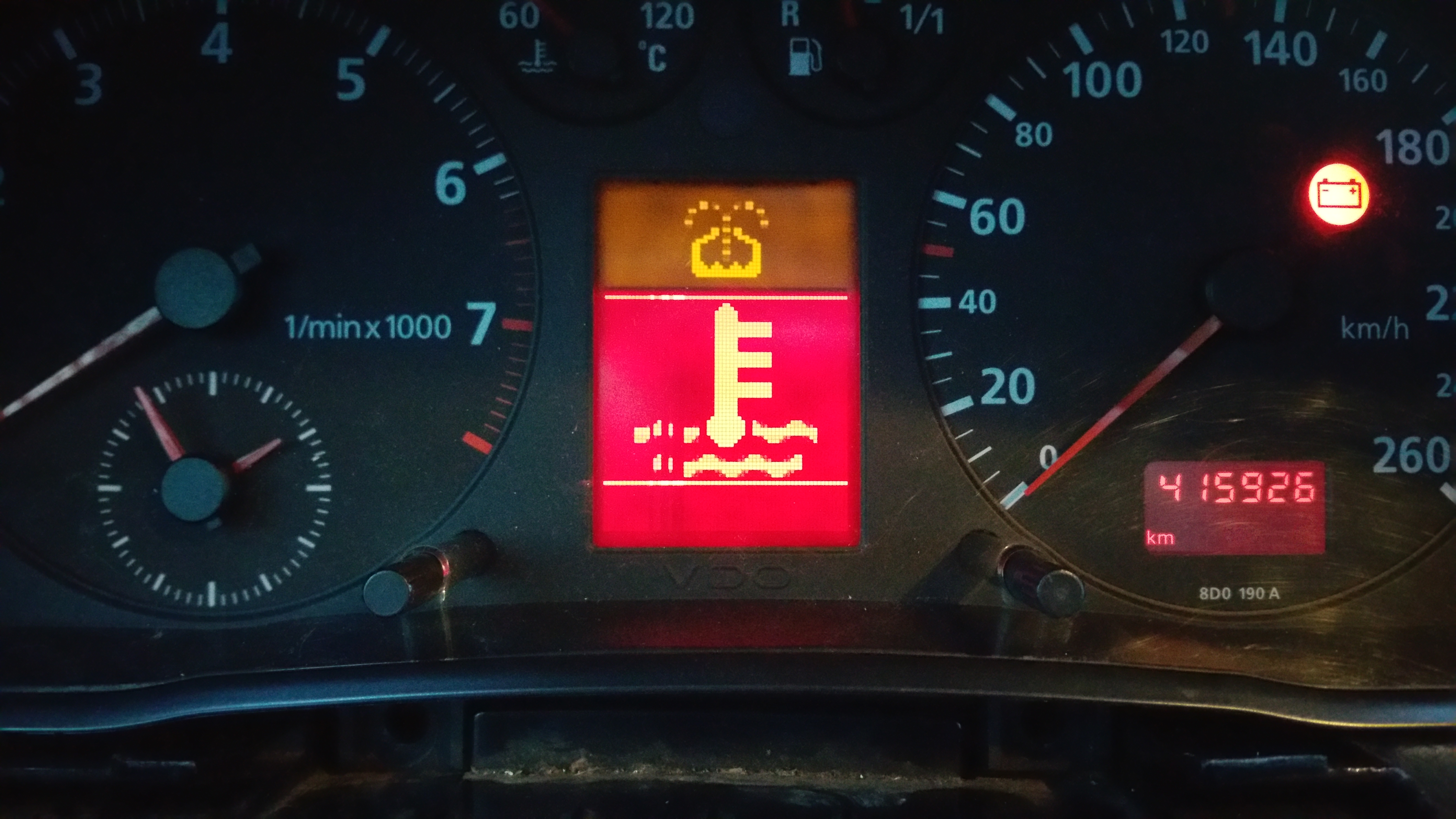 dzwz8fee.jpg