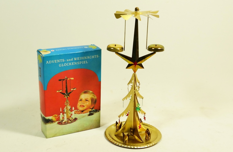 Alte Advents WeihnachtsGlockenspiel Klangpyramide Pyramide Blech Engelsgeläut eBay
