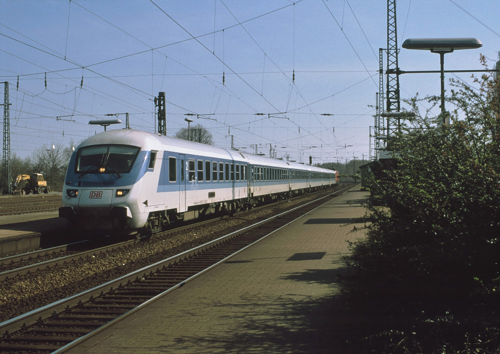 http://fs2.directupload.net/images/user/150609/fy7cvbrd.jpg