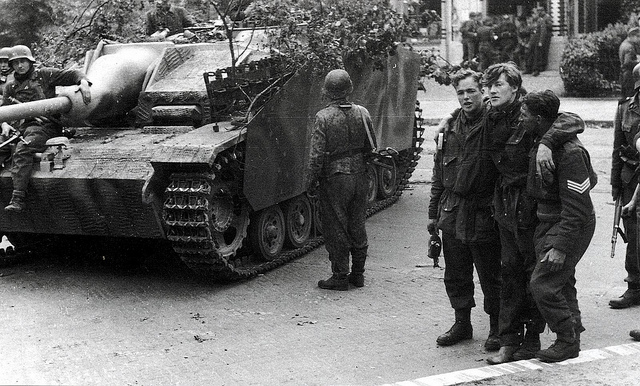 StuG Arnhem tracks - Missing-Lynx